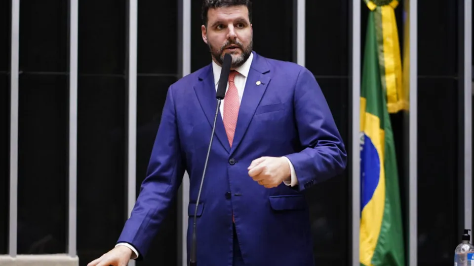Brasília, 29 - Deputados Pedro Lupion e Tereza Cristina rebatem proposta do PT que visa taxar exportações do setor.
