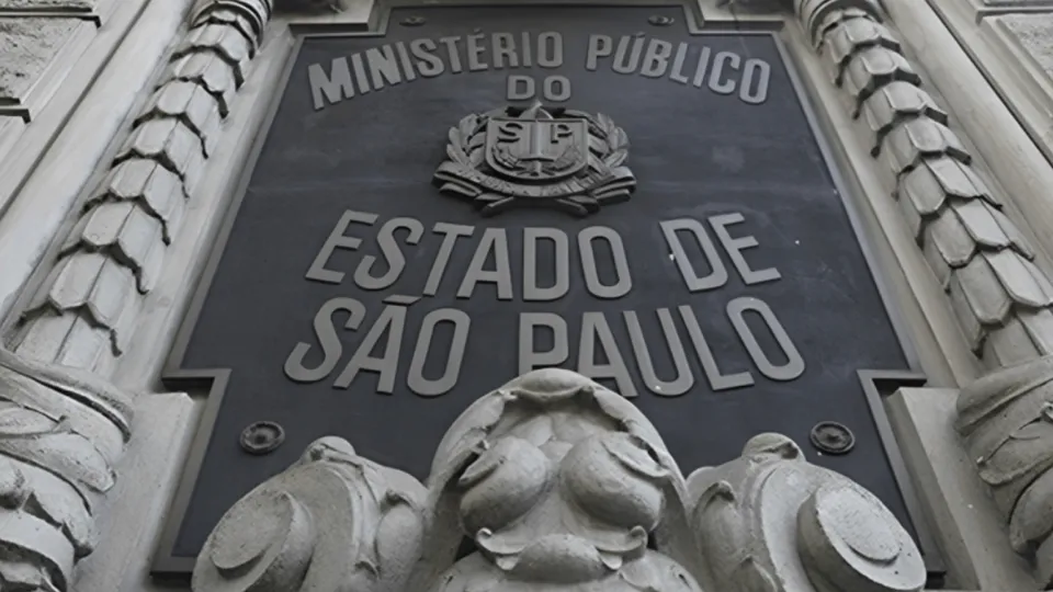 Ação civil busca garantir que habitações populares sejam vendidas a quem realmente precisa; Prefeitura ainda não se manifestou.