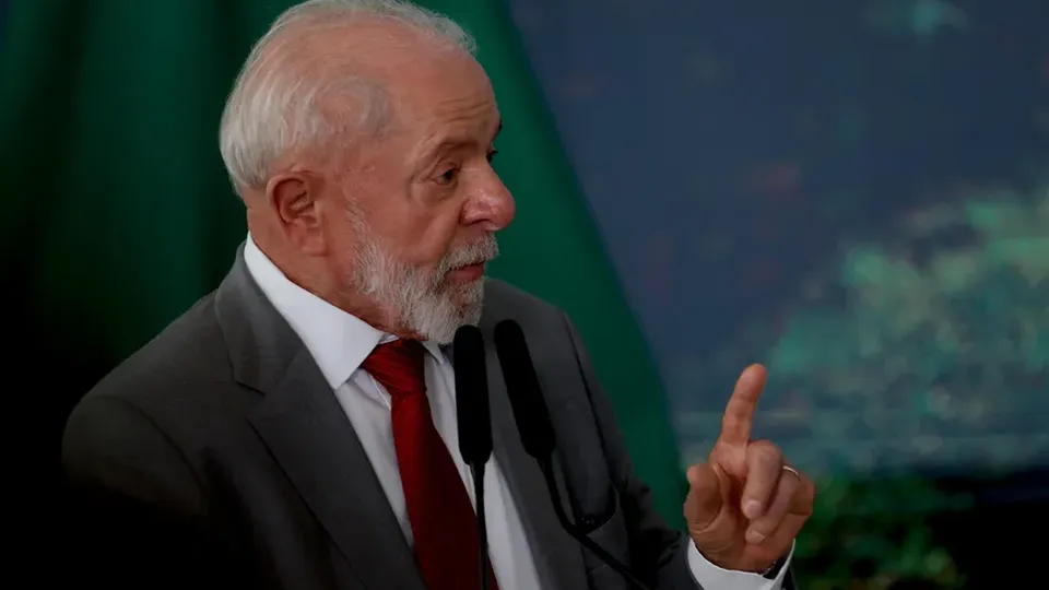 Presidente afirma que o novo presidente do Banco Central não pode agir de forma abrupta e pede paciência ao povo brasileiro