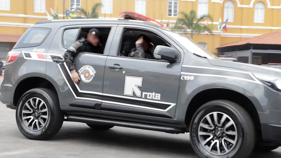 Raphael Alves Mendonça, que atuava na segurança do prefeito, é investigado por vazar informações para a facção criminosa.