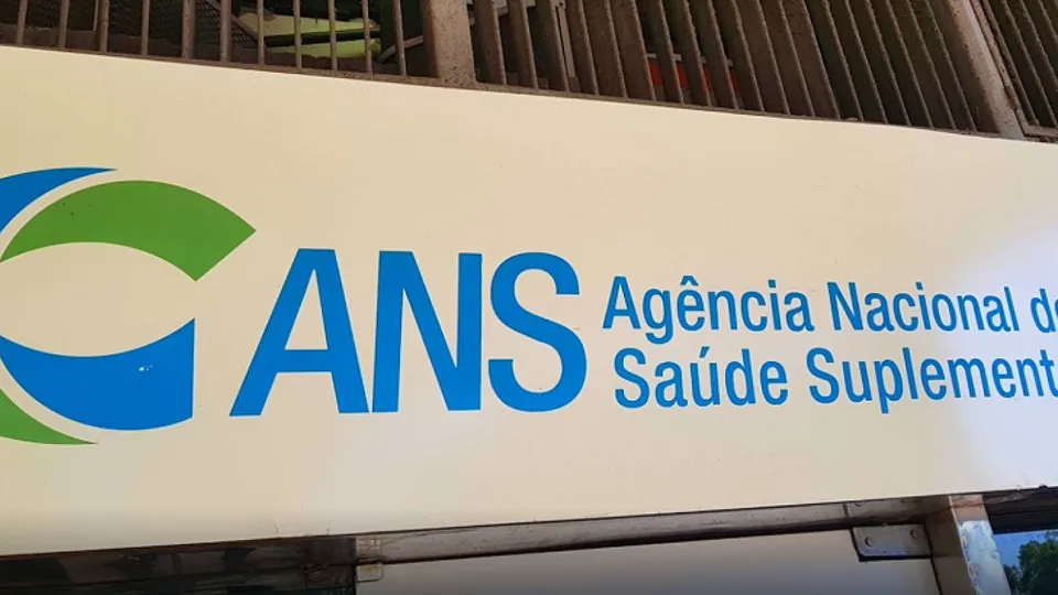 O Ministério Público Federal pediu a extensão da consulta pública em curso e novas audiências para reformulação da política de preços dos planos de saúde.