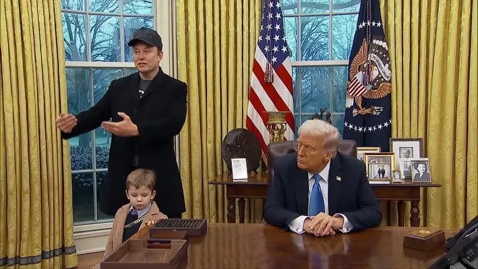 O presidente dos EUA elogia Musk, mas pede maior agressividade nas reformas do governo federal.