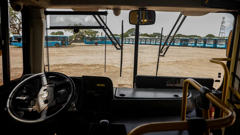 A decisão foi tomada após recomendação do Ministério dos Transportes para manter tarifas atuais.