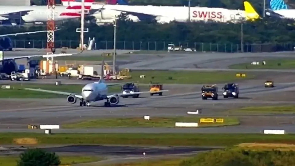 A aeronave, que partiu do Rio de Janeiro, deveria pousar no Aeroporto de Congonhas em São Paulo.