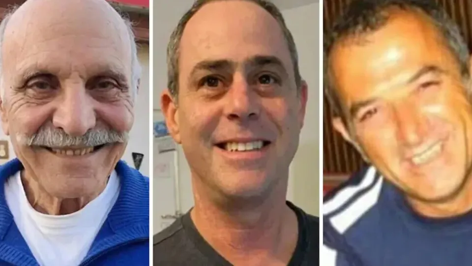O grupo terrorista Hamas transferiu os corpos de quatro reféns israelenses para a Cruz Vermelha, confirmaram autoridades israelenses.
