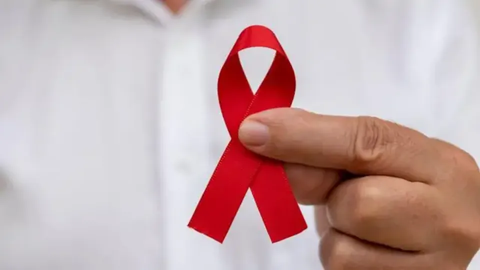 Com a introdução de diversas estratégias de prevenção, o cuidado com o HIV se torna mais personalizado, mas enfrenta obstáculos para sua popularização.