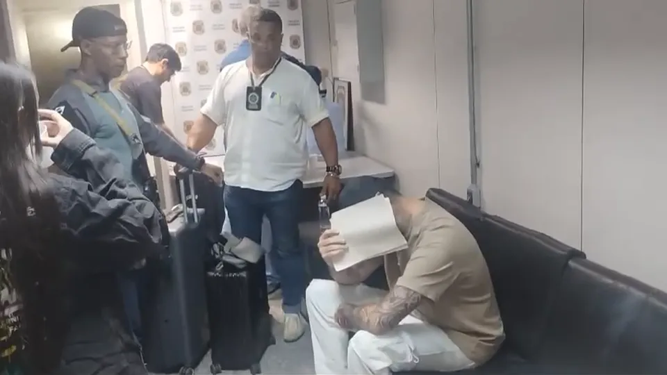 Gabriel Almeida Gertrudes, de 26 anos, é acusado de integrar quadrilha especializada em fraudes bancárias e invasões cibernéticas.
