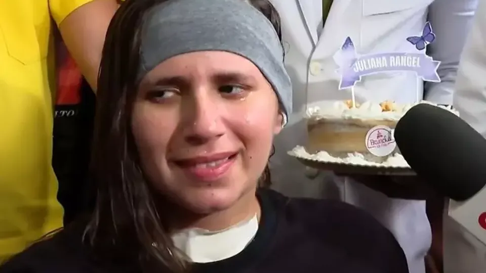 Após um período crítico, jovem de 26 anos se recupera e agradece aos profissionais de saúde pelo apoio recebido.