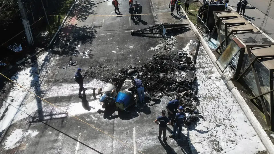 Cristiane Dias presenciou o acidente na Avenida Marquês de São Vicente e compartilha suas impressões.