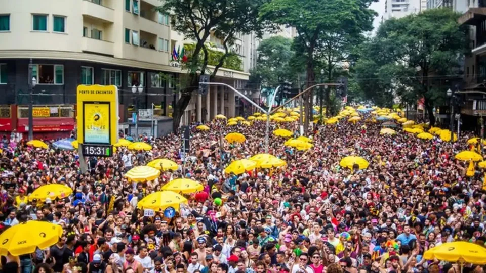 Projeção da CNC indica crescimento de 2,1% em relação ao ano anterior, com forte impacto na economia local.