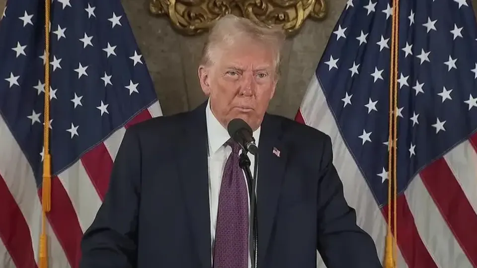 O presidente dos EUA, Donald Trump, fez uma advertência severa ao Hamas, exigindo a liberação total dos reféns até meio-dia de sábado.
