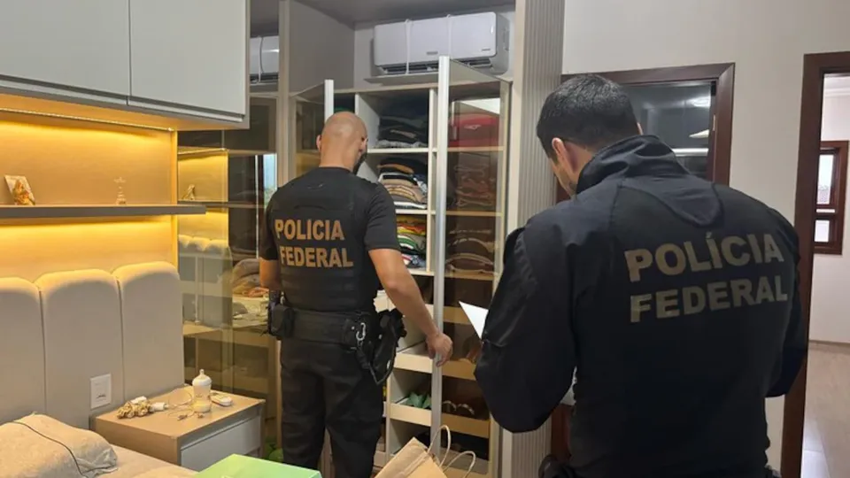 Deputado Afonso Motta (PDT-RS) é mencionado na operação EmendaFest; buscas ocorrem em Brasília e cinco cidades gaúchas.