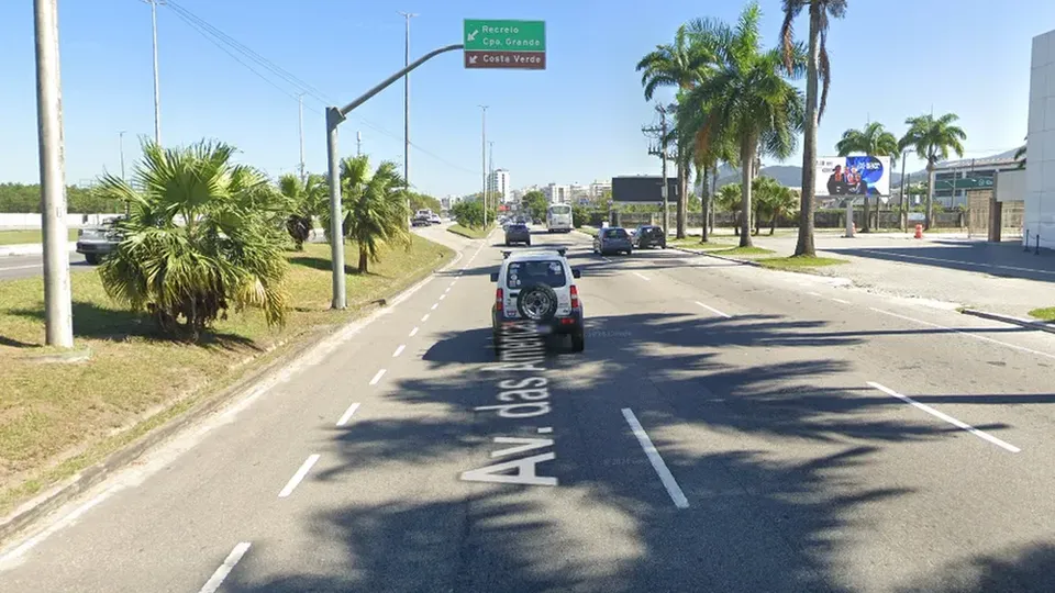 Marcos Antonio Cortinas Lopez foi alvo de um ataque enquanto dirigia na Avenida das Américas, uma das mais movimentadas da cidade.