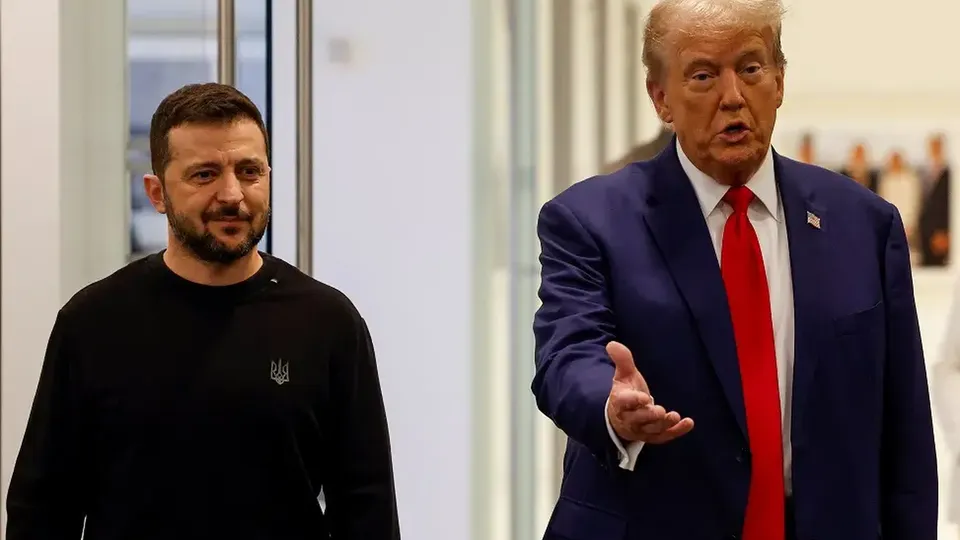Presidente ucraniano responde a críticas do ex-mandatário americano em Kiev