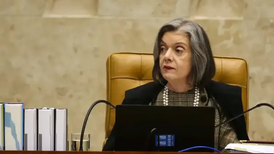 Cármen Lúcia critica a escassez de mulheres no Judiciário e no Congresso Nacional