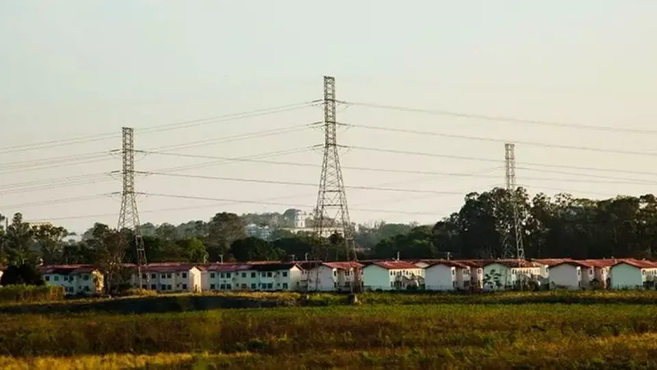 O aumento foi impulsionado principalmente pela energia elétrica e educação, segundo o IBGE.