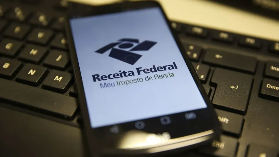 Receita Federal apresenta datas importantes e isenções para o Imposto de Renda deste ano