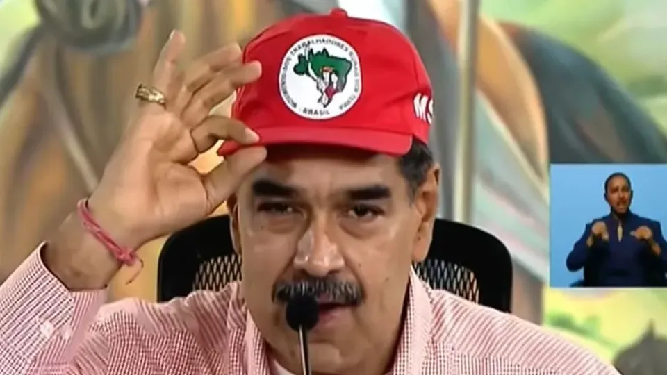 Nicolás Maduro anunciou a concessão de terras ao Movimento dos Trabalhadores Rurais Sem Terra para fortalecer a produção alimentícia.