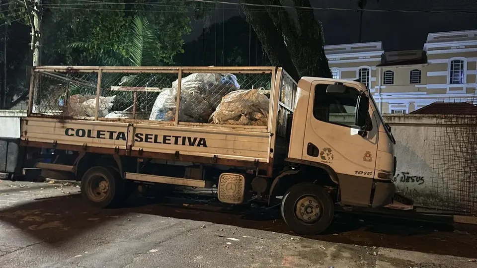 Três homens foram presos em flagrante; um deles já era procurado pela Justiça por tráfico de drogas