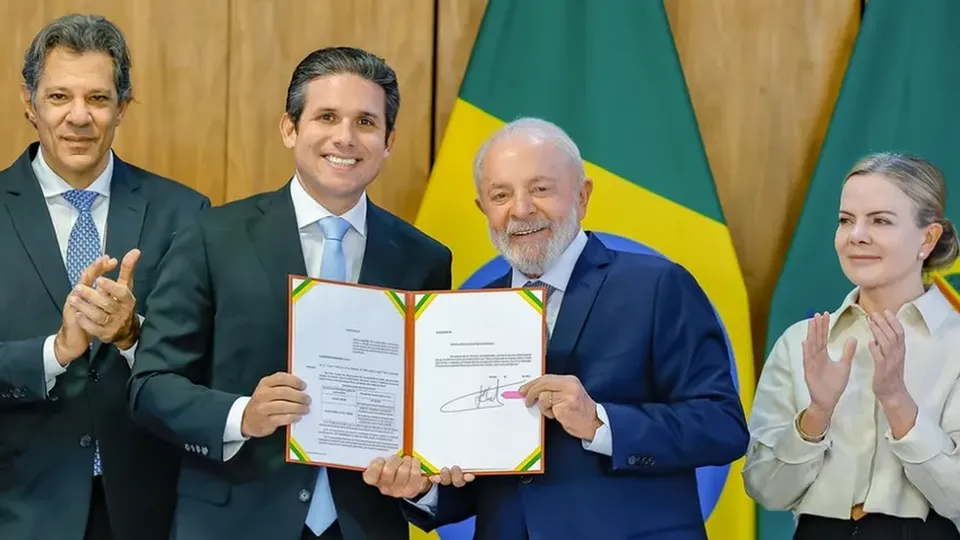 Motta diz que proposta de isenção para quem ganha até R$ 5 mil será alterada antes da votação