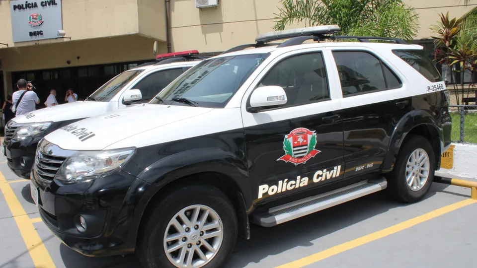 A decisão contraria a posição inicial do delegado, que não via necessidade do procedimento, e gera novas controvérsias.
