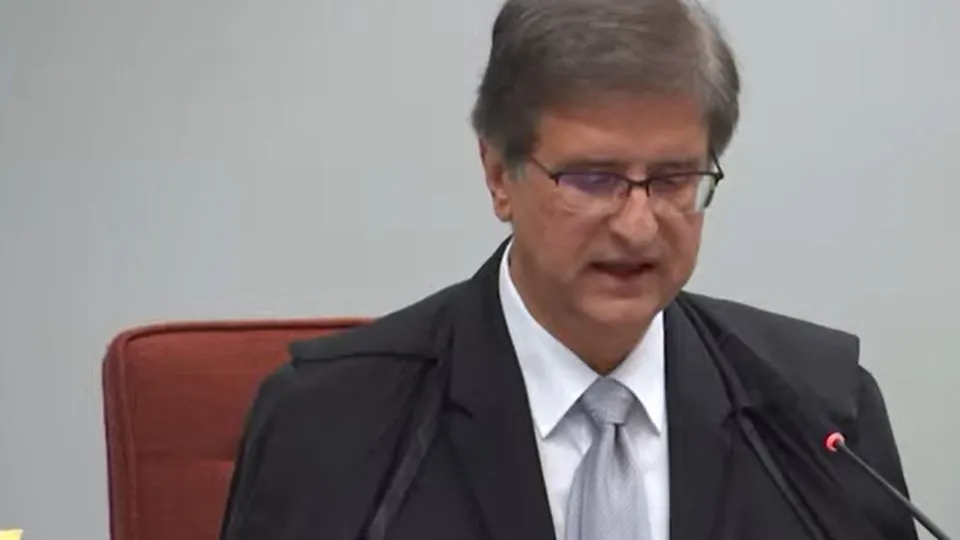 Procurador-geral Paulo Gonet detalha acusações em julgamento no STF nesta terça-feira
