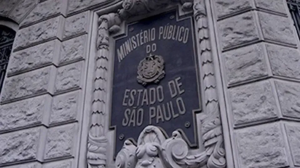 Ministério Público de São Paulo formaliza denúncia contra suspeitos de ocultar R$ 6 bilhões em operações financeiras ilegais.