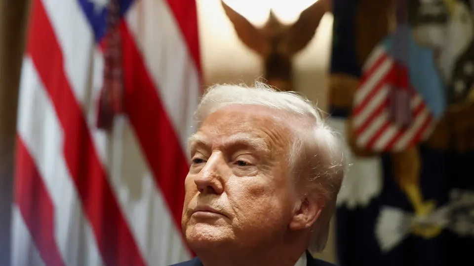 O presidente dos EUA, Donald Trump, reiterou seu pedido ao Federal Reserve para cortar os juros, citando a baixa inflação.