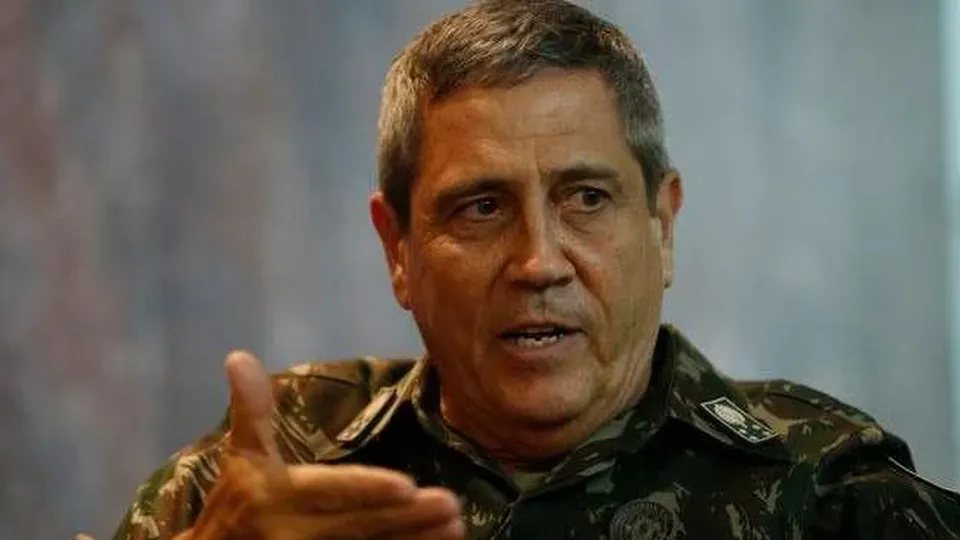 Advogados alegam falta de acesso a provas e pedem anulação de delação de Mauro Cid