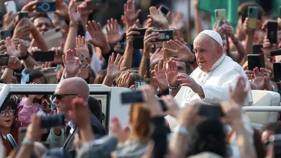 O pontífice argentino, que trouxe renovação à Igreja, faleceu após problemas de saúde