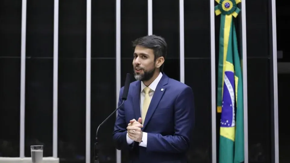 O líder do Uniã Brasil na Câmara, Pedro Lucas Fernandes, optou por permanecer em seu cargo e não assumir a pasta das Comunicações.