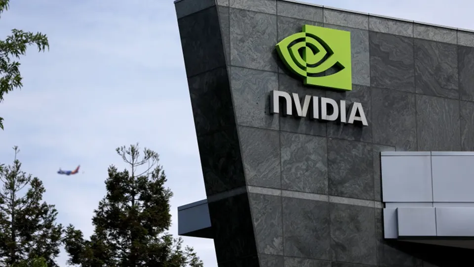 Nvidia se torna a primeira empresa a atingir US$ 4 trilhões em valor de mercado