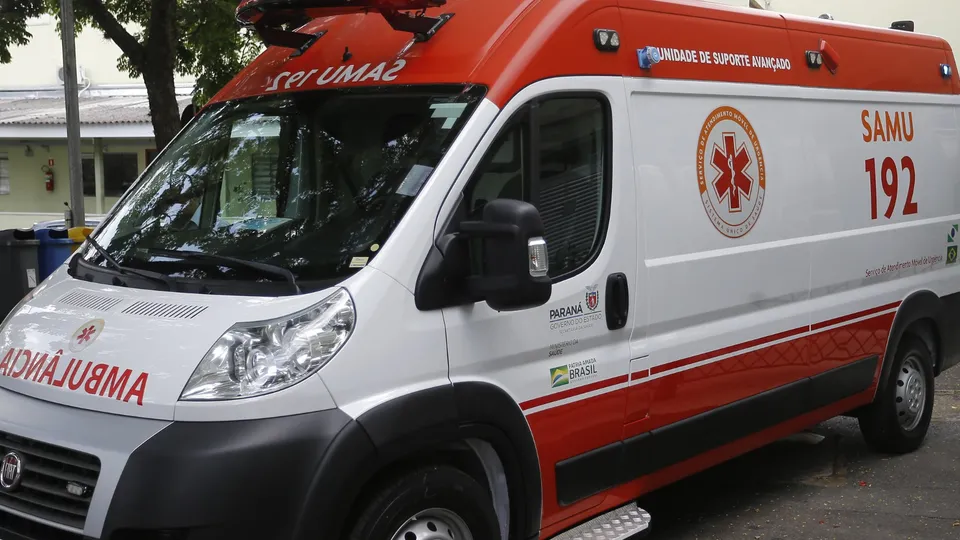 Caso ocorreu na BR-277, em Guarapuava, e levanta suspeitas de contrabando de eletrônicos.