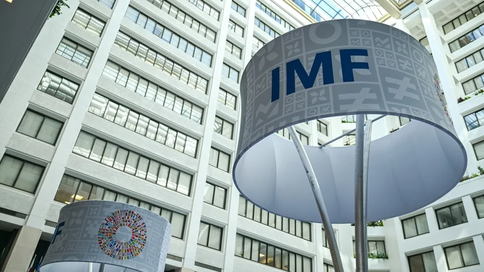 O Fundo Monetário Internacional revisou para cima a expectativa de crescimento do PIB brasileiro em seu relatório mais recente.