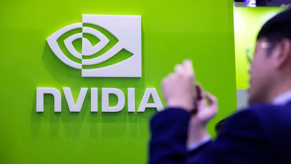 A gigante da tecnologia atinge um marco histórico, impulsionada pela demanda por chips de inteligência artificial.