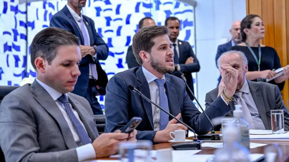 Proposta prevê aumento gradual do benefício a partir de 2027, com impacto fiscal reduzido