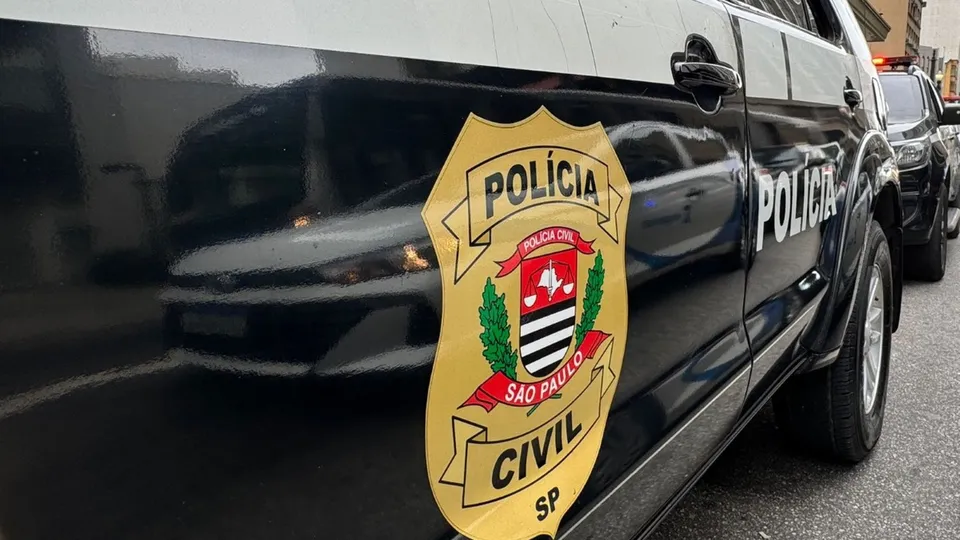 Ação cumpre 28 mandados de busca e apreensão em várias cidades de São Paulo e prende suspeitos envolvidos na receptação.