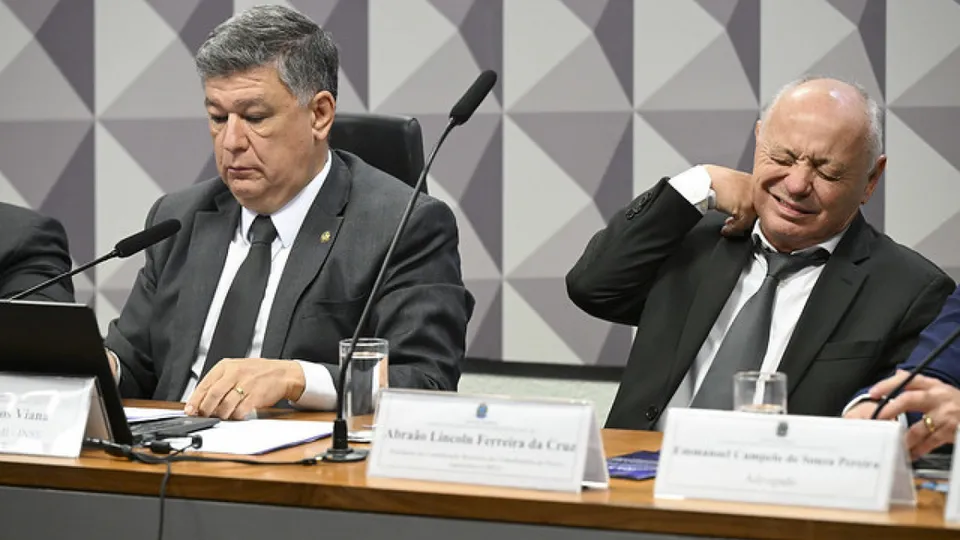 O senador Carlos Viana (Podemos-MG) decretou a prisão de Abraão Lincoln Ferreira da Cruz, presidente da CBPA, por mentir em depoimento.