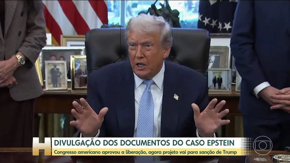 Pam Bondi, procuradora-geral dos EUA, confirma divulgação após aprovação do Congresso para liberar informações sobre o caso.