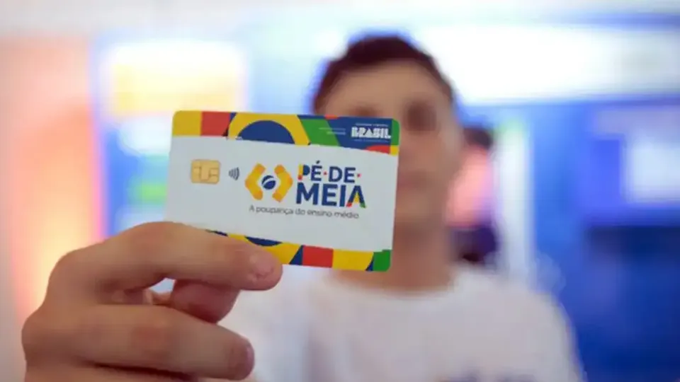 MEC anuncia calend&aacute;rio de pagamentos do programa P&eacute;-de-Meia para 2026