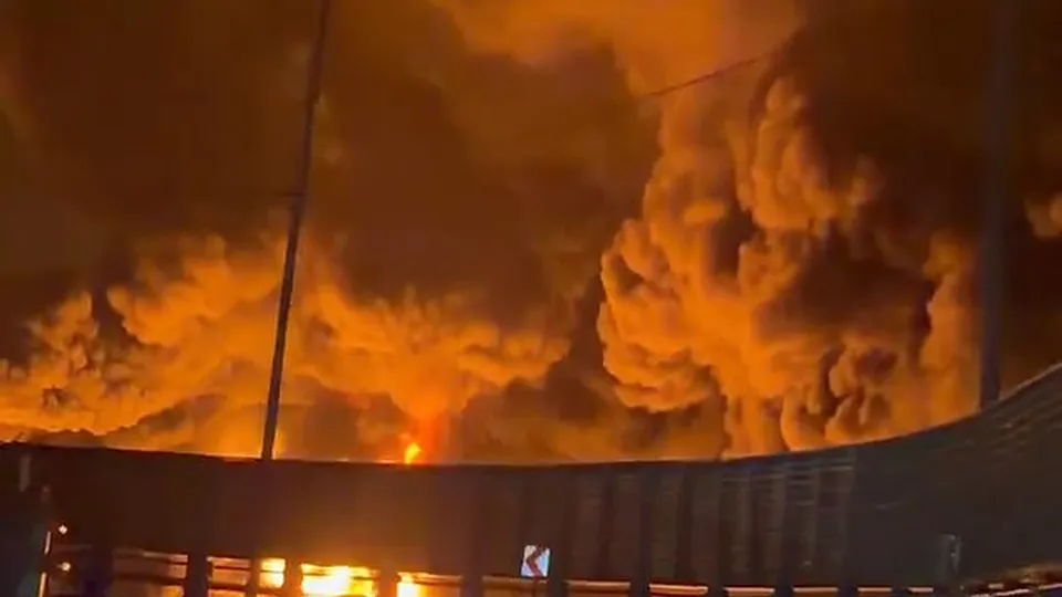 Explos&atilde;o na embaixada dos EUA em Oslo &eacute; investigada como poss&iacute;vel ataque terrorista