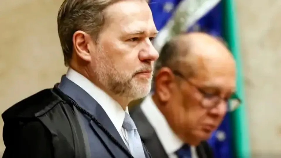 Gilmar Mendes classifica como 'barb&aacute;rie institucional' divulga&ccedil;&atilde;o de mensagens &iacute;ntimas