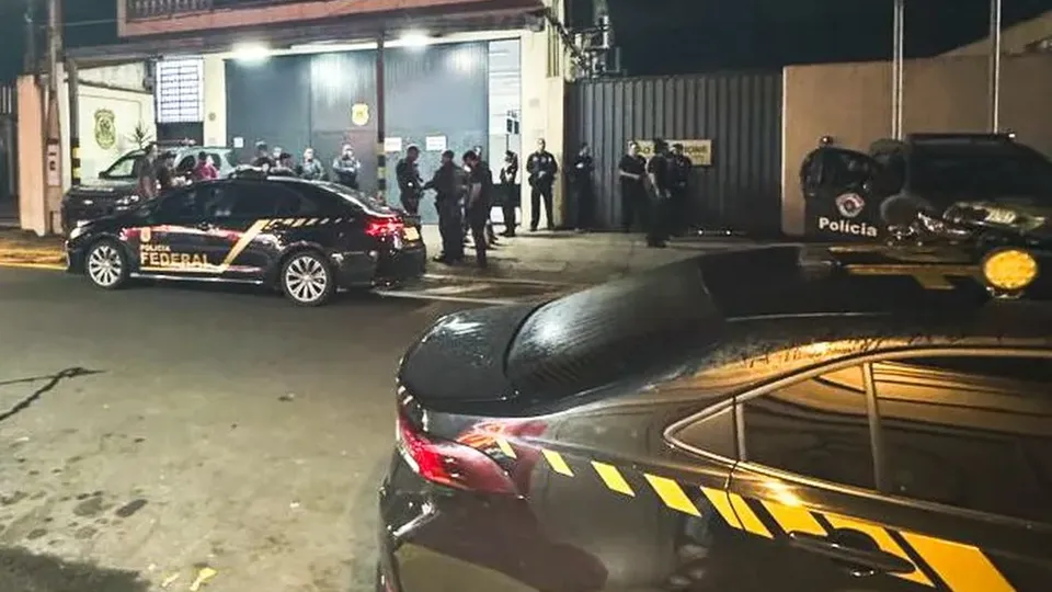 A opera&ccedil;&atilde;o Fallax investiga fraudes banc&aacute;rias e apreende bens de at&eacute; R$ 47 milh&otilde;es.