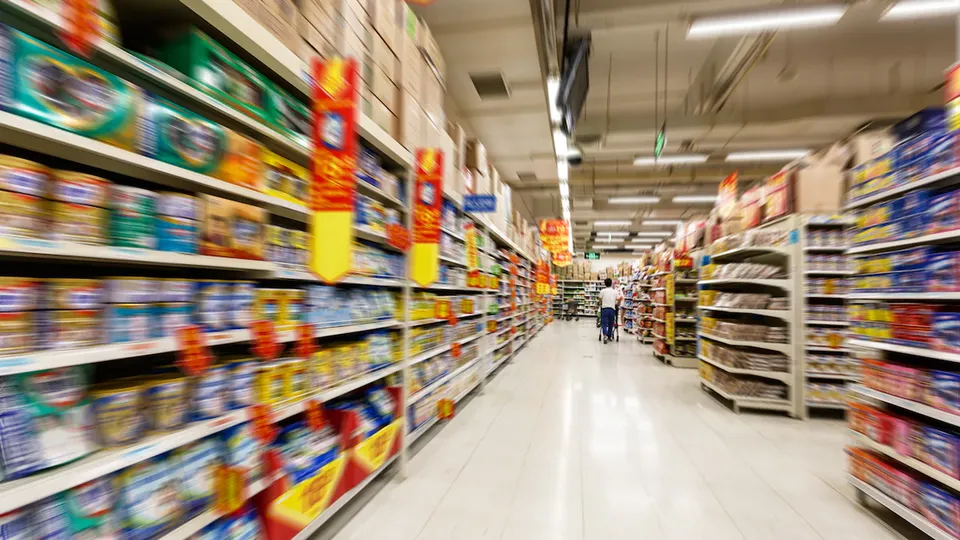 O &Iacute;ndice Nacional de Pre&ccedil;os ao Consumidor Amplo 15 (IPCA-15) acumula alta de 3,90% em 12 meses, segundo o IBGE.