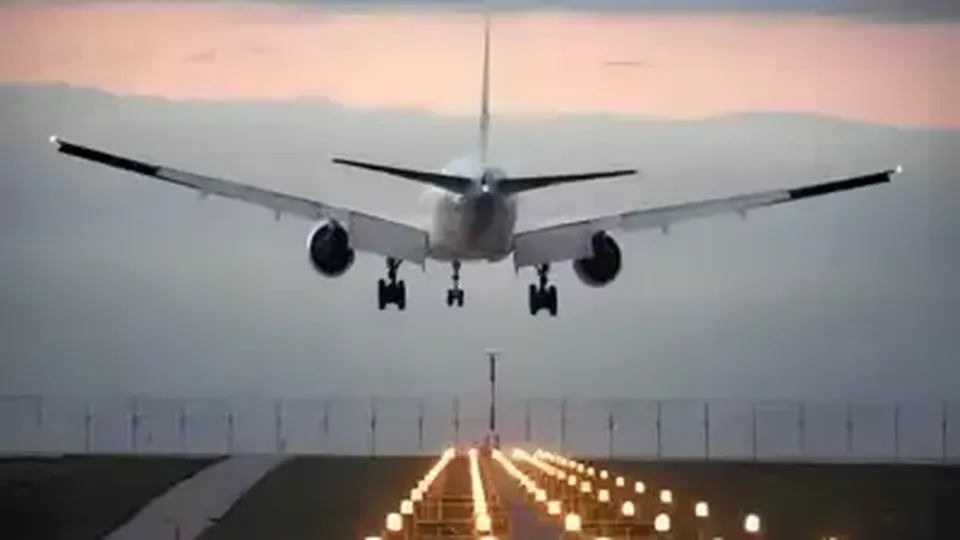 Fatih Birol, diretor da Ag&ecirc;ncia Internacional de Energia, prev&ecirc; cancelamentos de voos se a situa&ccedil;&atilde;o persistir