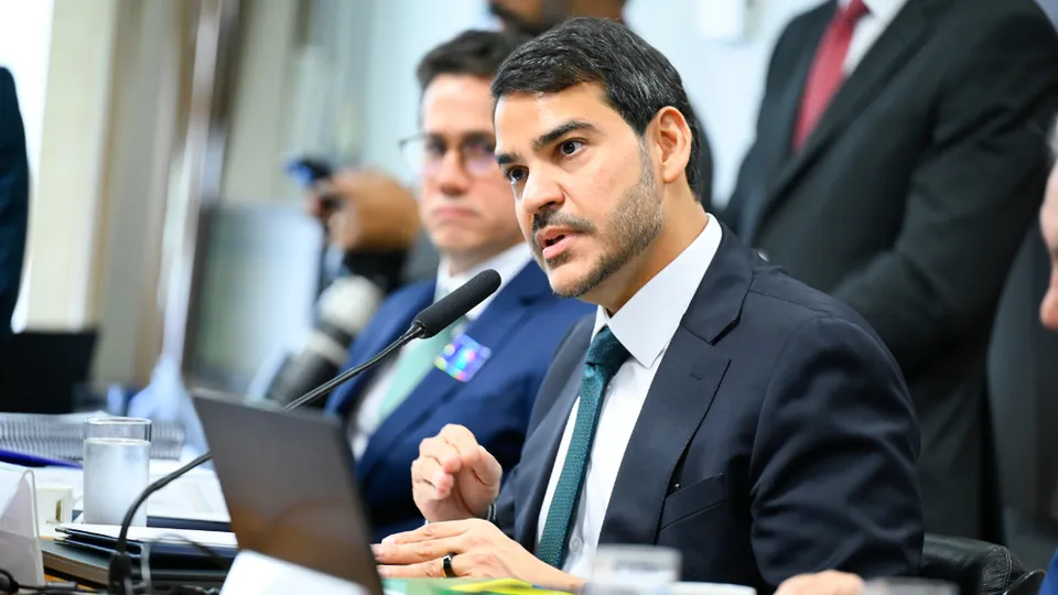 Primeira rejei&ccedil;&atilde;o ao Supremo desde 1894 exp&otilde;e fragilidade do governo no Congresso.