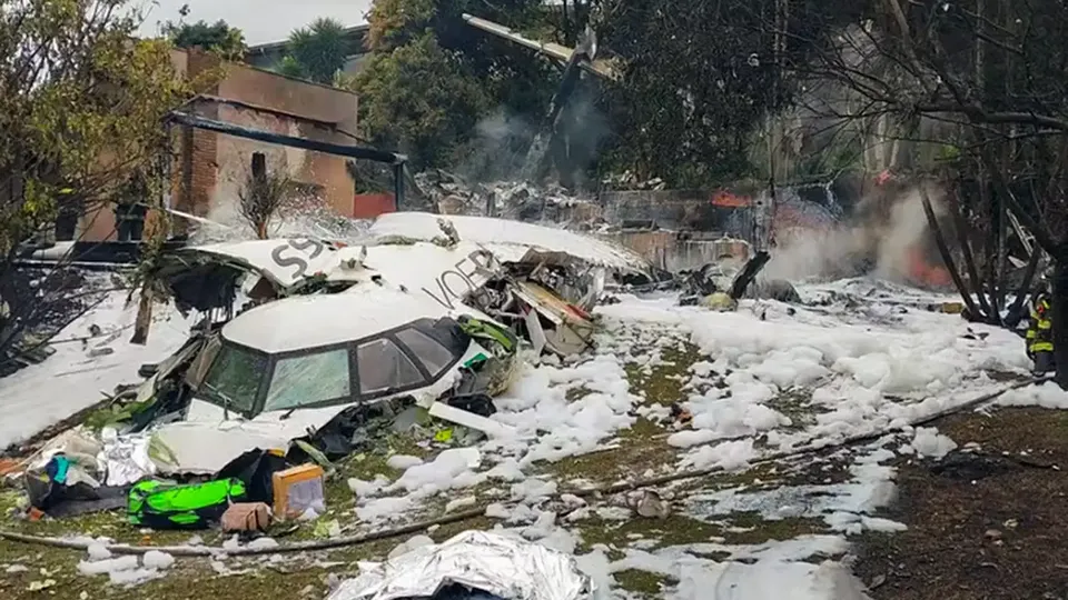 Investiga&ccedil;&atilde;o preliminar revela neglig&ecirc;ncia na manuten&ccedil;&atilde;o e distra&ccedil;&otilde;es da tripula&ccedil;&atilde;o em queda de avi&atilde;o em Vinhedo