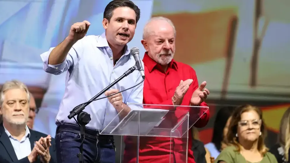 Deputado do Republicanos destaca a converg&ecirc;ncia entre sua escolha e o que acredita ser melhor para o pa&iacute;s.
