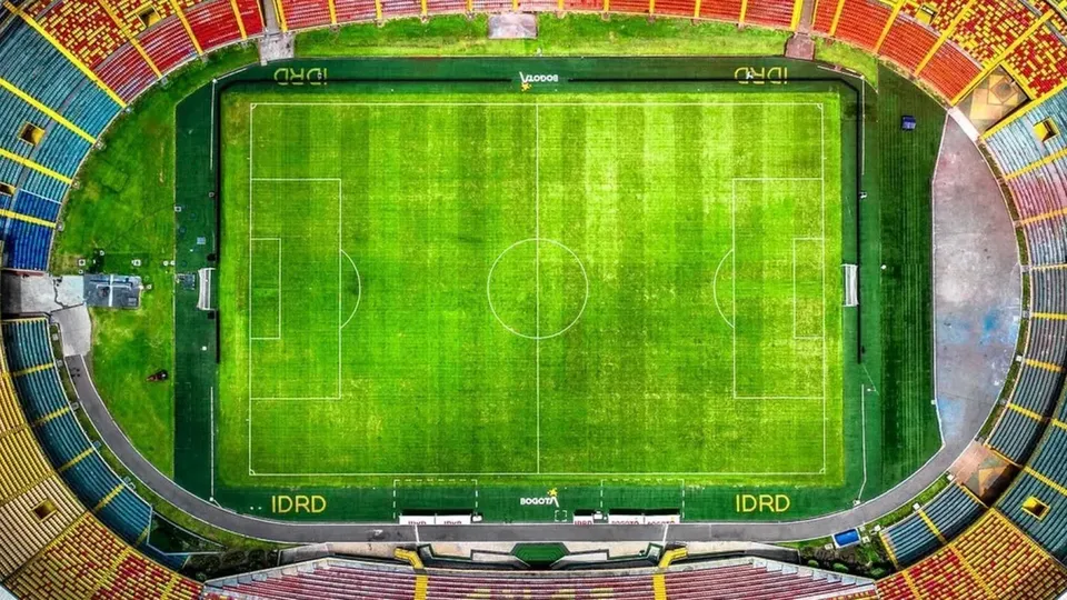 Partidas de Tolima e Santa F&eacute; s&atilde;o adiadas ap&oacute;s tremor de 7,4 que deixou 111 mortos e feridos.