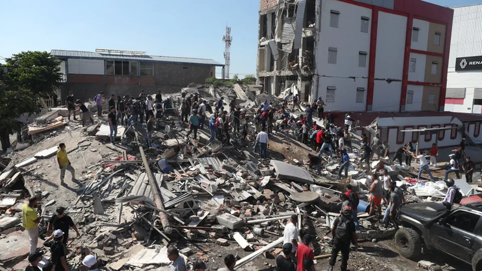 N&uacute;mero de mortos por terremoto na Col&ocirc;mbia chega a 254, com mais de 570 feridos